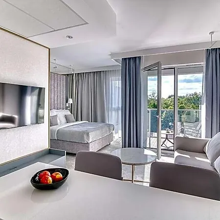 Hotel Premium N11 Mikolajki - Destigo